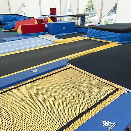 Villaggio Accademia * Чезенатико